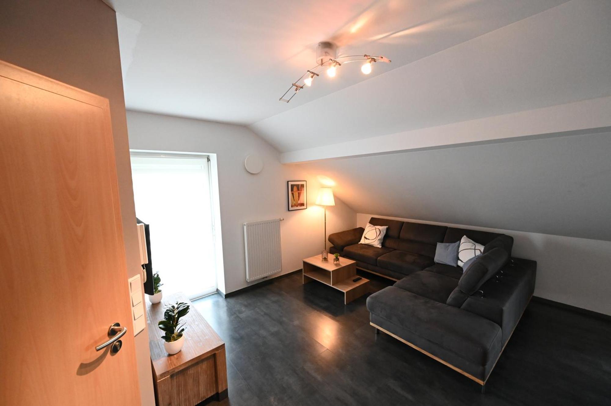 Koestlbach Apart I Ferienwohnung Bis 3 & 6 Personen I Nuernberg I Neumarkt I Messe I Natur I Kueche I Parken I Waschmaschine I Garten Postbauer-Heng Extérieur photo